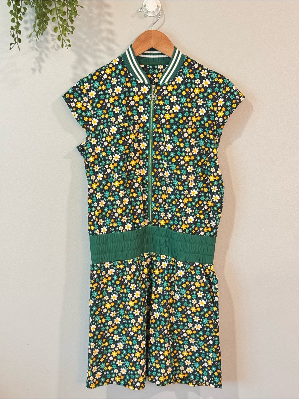 Marie Birdie Green Floral Midi Dress with Stripe-Trim Collar Sz 6